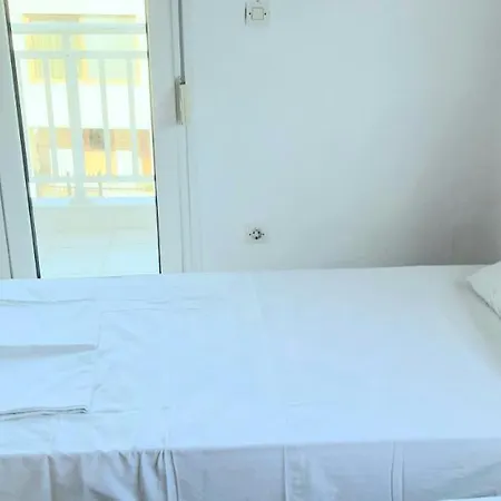 Apartment Maria Lemoni *