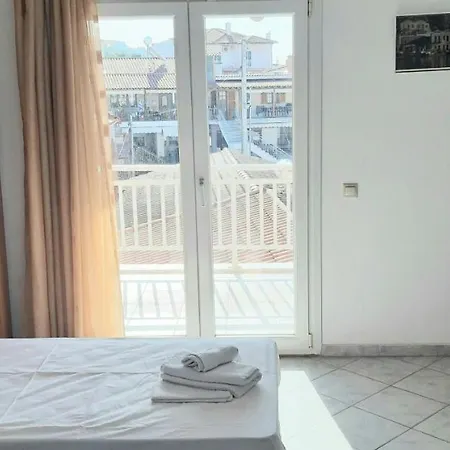 Maria Lemoni Apartment Nea Skioni